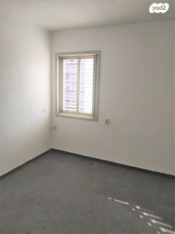 דירה, הקשת 1, קרית שלום, תל אביב יפו