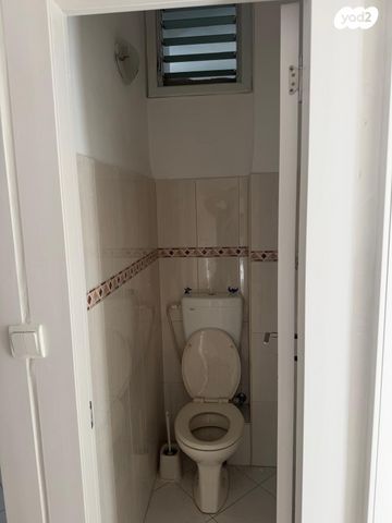 דירה, שדרות ירושלים 73, עליות, רמת גן