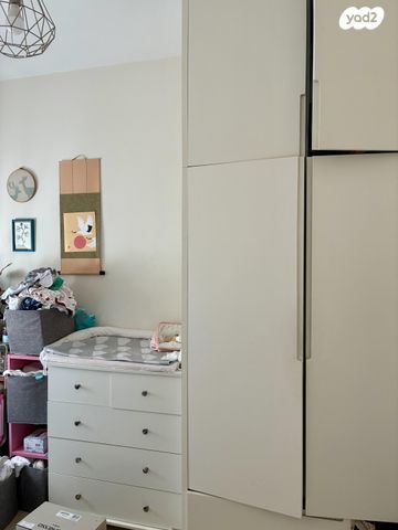 דירה, מצולות ים 12, חברת חשמל, גבעתיים