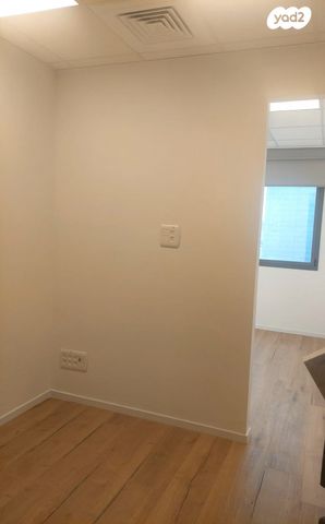 משרדים, האורגים 11, קרית איתנים, אשדוד