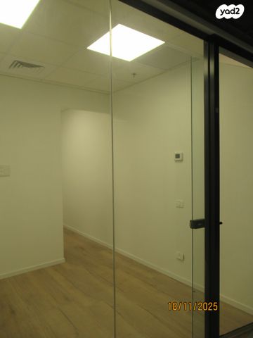 משרדים, האורגים 11, קרית איתנים, אשדוד