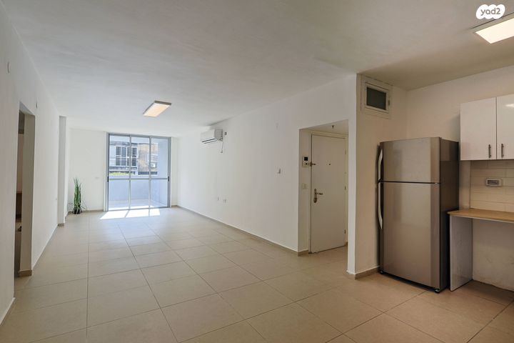 דירה, הררי, נווה יהושע, ערמונים, רמת גן