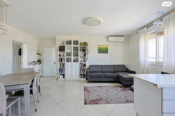 דירה, סול ליפצין 4, חומת שמואל, הר חומה, ירושלים