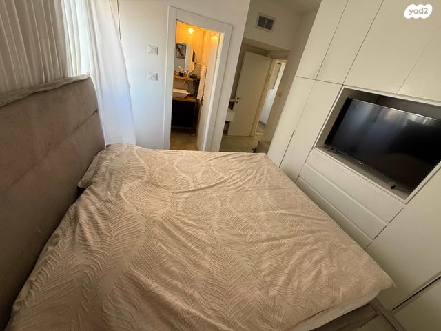 דירה, הרב אבא אבוחצירה, שדרות בפארק, שדרות