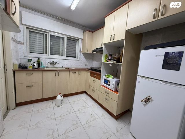 דירה, יעקב שטיינברג, קרית בנימין, קרית אתא