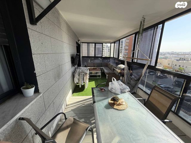 דירה, הרב אבא אבוחצירה, שדרות בפארק, שדרות