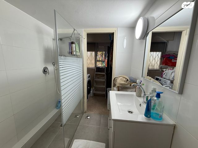 דירה, הנוטר, קרית חיים מזרחית, חיפה