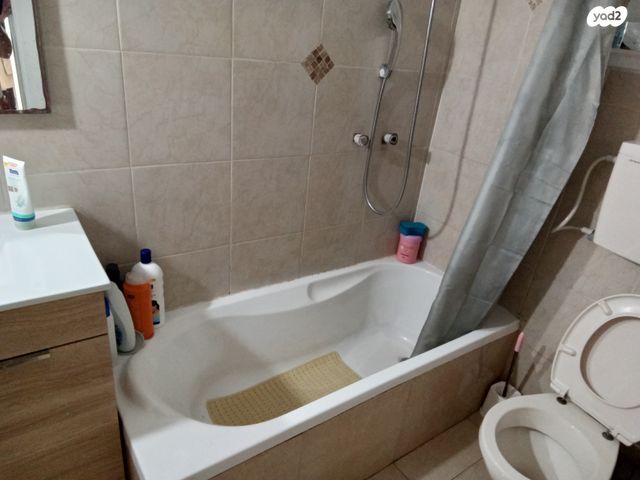 דירה, רכסים