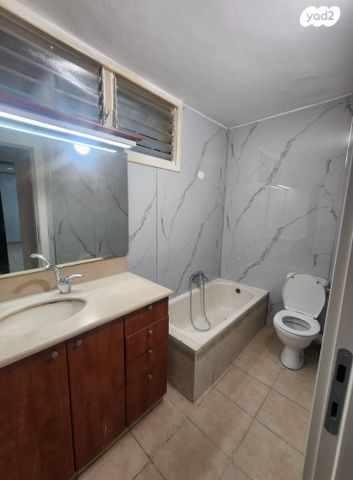 דירה, רמה, נווה שרת, תל אביב יפו