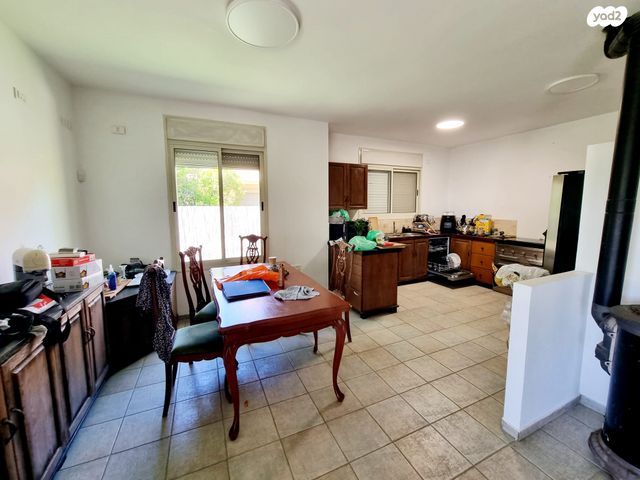 בית פרטי/ קוטג', בני דרור