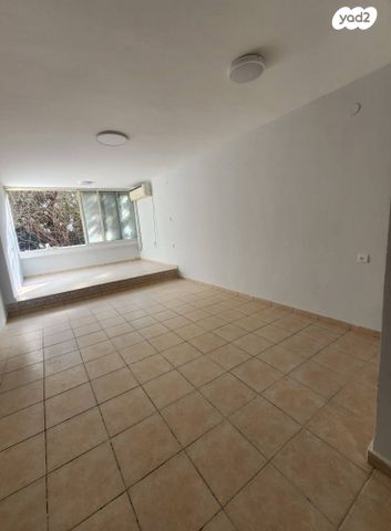 דירה, רמה, נווה שרת, תל אביב יפו