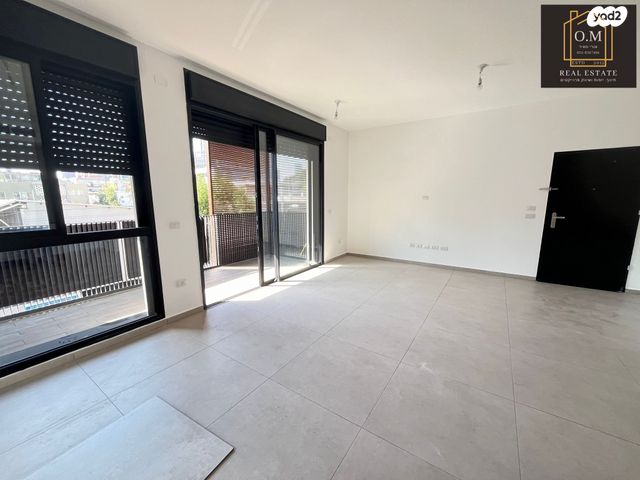 דירה, ישראל ב"ק, מונטיפיורי, הרכבת, תל אביב יפו