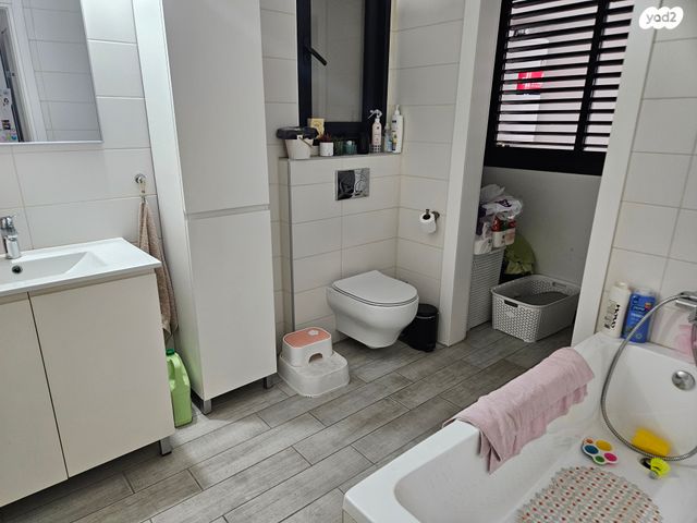 דירה, החולה 10, נווה יהושע, ערמונים, רמת גן