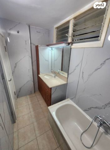 דירה, רמה, נווה שרת, תל אביב יפו