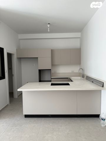 דירה, הקוממיות 16, דרום חדש, פארק הים, בת ים