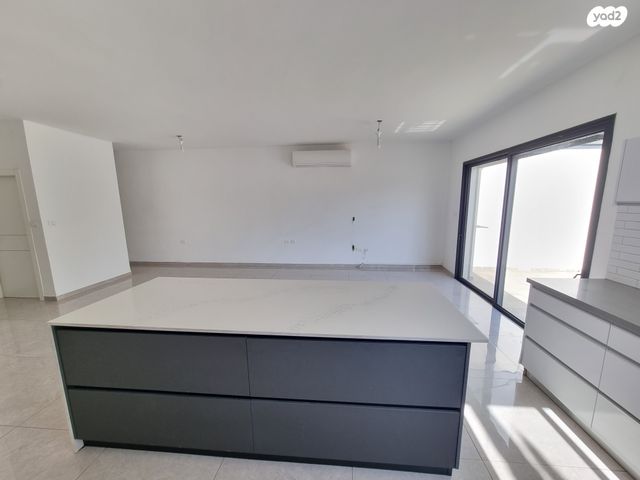 דו משפחתי, רובע יזרעאל סביוני העמק, עפולה