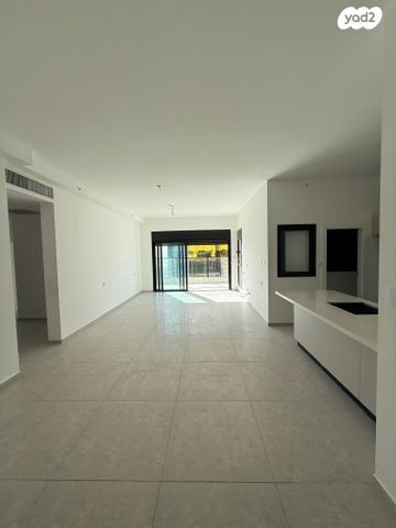 דירה, הקוממיות 16, דרום חדש, פארק הים, בת ים