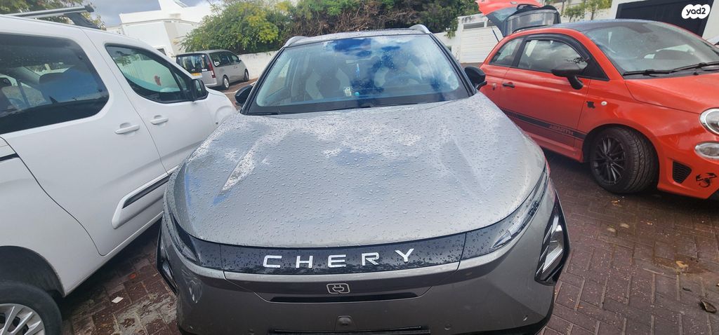 מודעת רכב צ׳רי FX