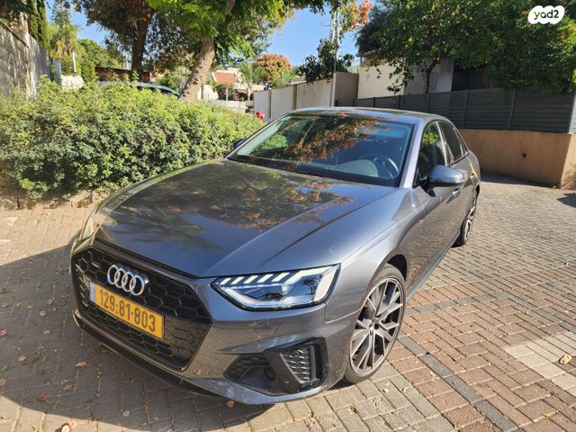 מודעת רכב אאודי A4