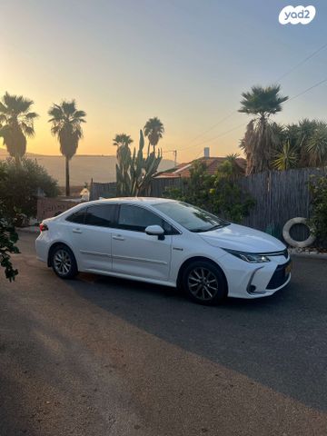 טויוטה קורולה
