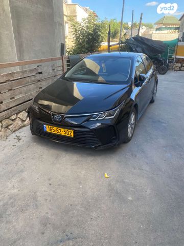 מודעת רכב טויוטה קורולה