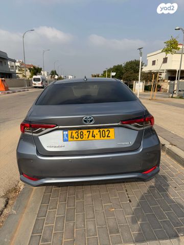 טויוטה קורולה