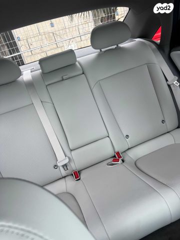 יונדאי איוניק 6