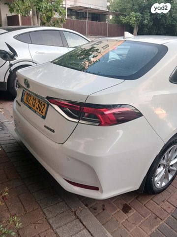 מודעת רכב טויוטה קורולה