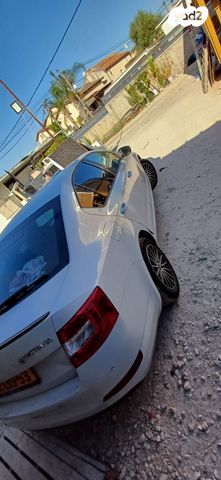 סקודה אוקטביה 