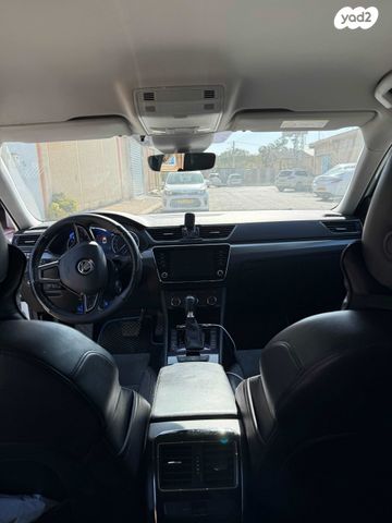 סקודה סופרב