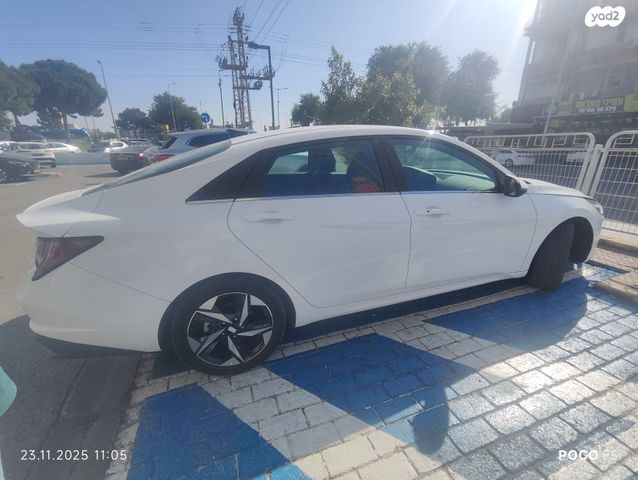 יונדאי אלנטרה