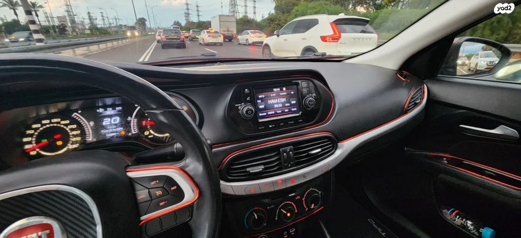 מודעת רכב פיאט טיפו