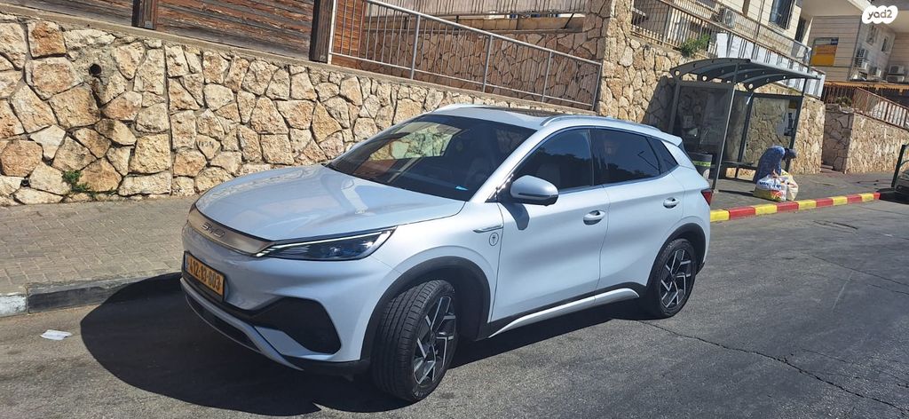 מודעת רכב בי.ווי.די אטו 3