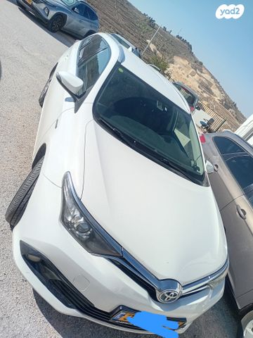 מודעת רכב טויוטה אוריס