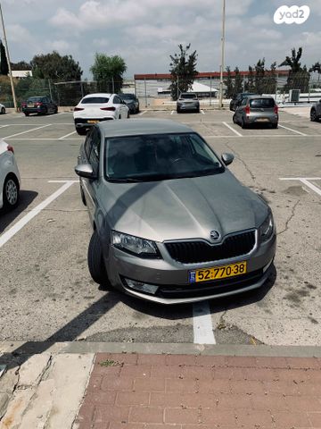סקודה אוקטביה 