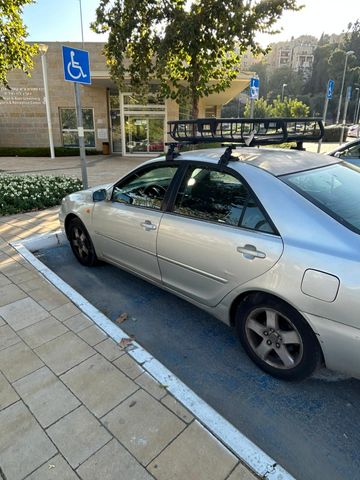 מודעת רכב טויוטה קאמרי