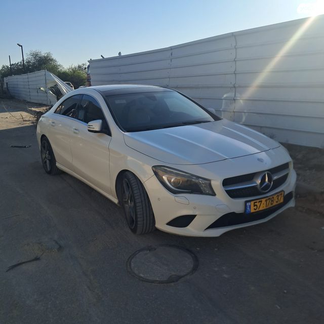 מרצדס-בנץ CLA