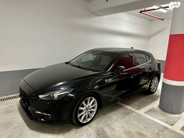 מודעת רכב מאזדה 3