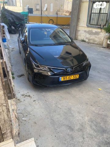 טויוטה קורולה