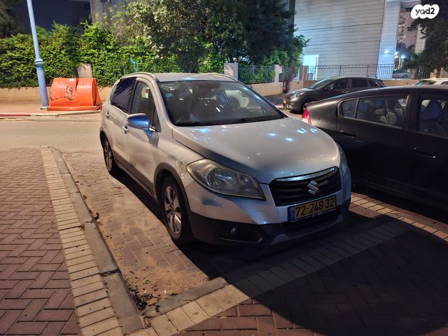 מודעת רכב סוזוקי קרוסאובר