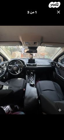 מודעת רכב מאזדה 3