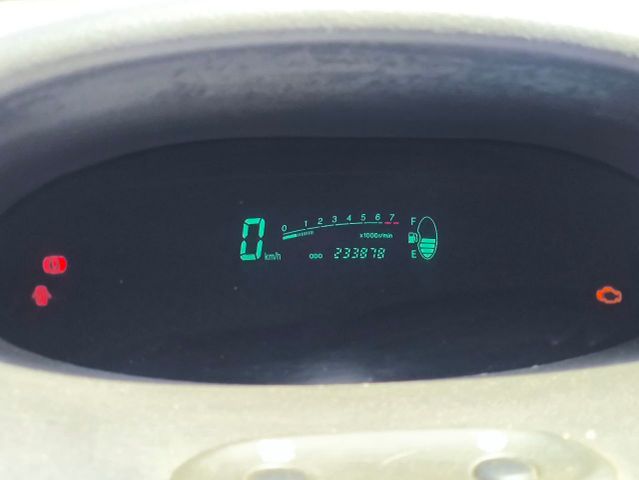 טויוטה יאריס