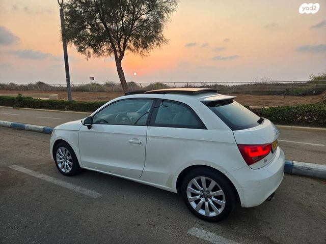 מודעת רכב אאודי A1