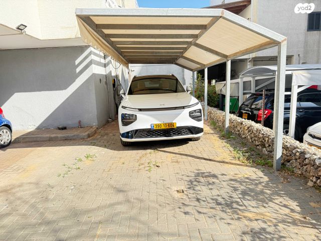 מודעת רכב אקספנג G9