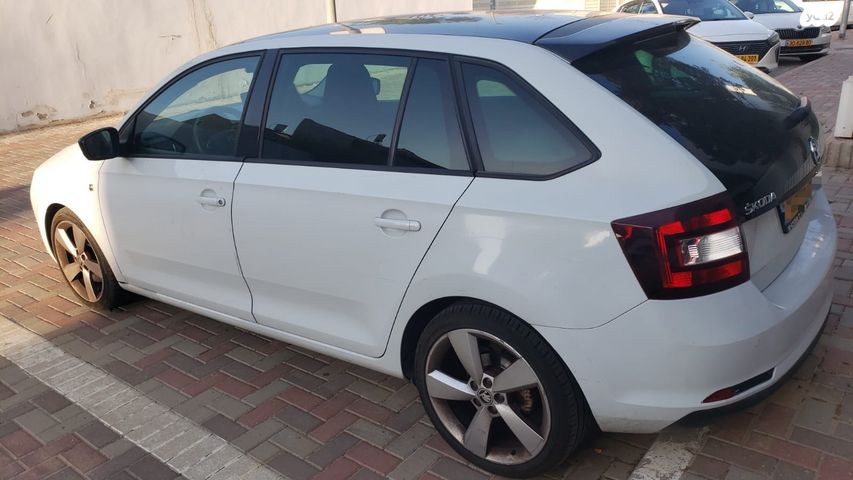 מודעת רכב סקודה ראפיד