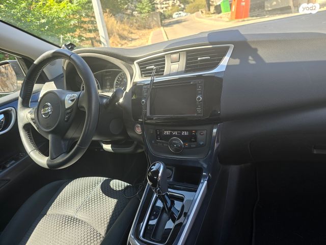 ניסאן סנטרה