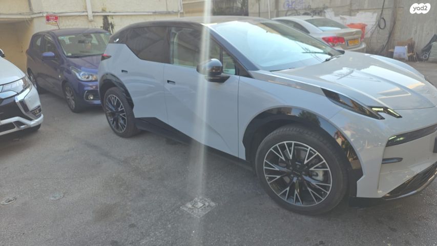 מודעת רכב זיקר X