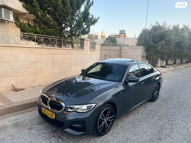 מודעת רכב ב מ וו סדרה 3