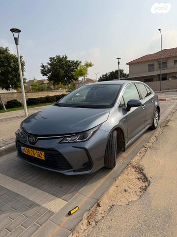 מודעת רכב טויוטה קורולה