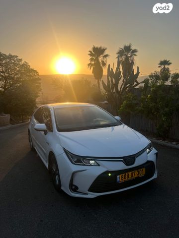 טויוטה קורולה